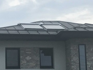 Sistem de incalzire cu panouri solare, incalzire in pardoseala si sistem smart home  in Corbeanca
