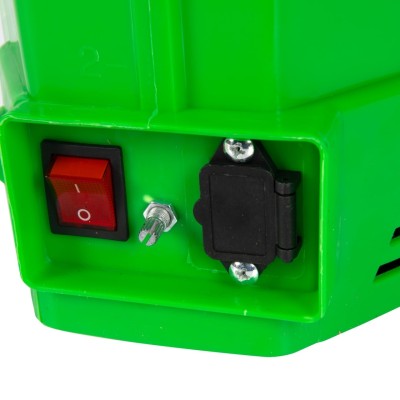 Poza Pompa de stropit cu acumulator Micul Fermier MF-PA1004-S001-G01, volum 12 litri. Poza 44276