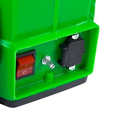 Poza Pompa de stropit cu acumulator Micul Fermier MF-PA1006-S001-G01, volum 16 litri. Poza 44300